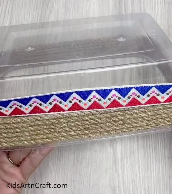 Adding A Design Cloth Strip - A Step-by-Step Tutorial for Constructing a Jute Thread Decorated Tissue Box