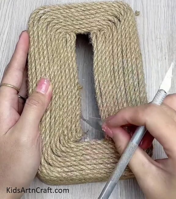 Cutting Out The Imperfections - A Step-by-Step Guide for Making a Jute Thread Decorated Tissue Box