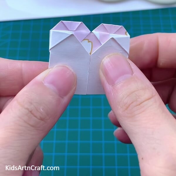 Folding The Sides Of The Paper In The Middle-Love Paper Envelop Origami Step by Step Tutorial