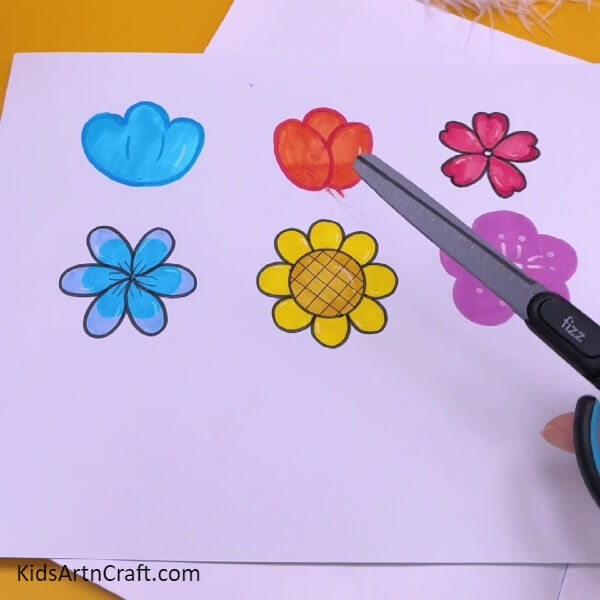 Drawing Some Flowers-Crafting a Garden of Delightful Paper Flowers Step by Step
