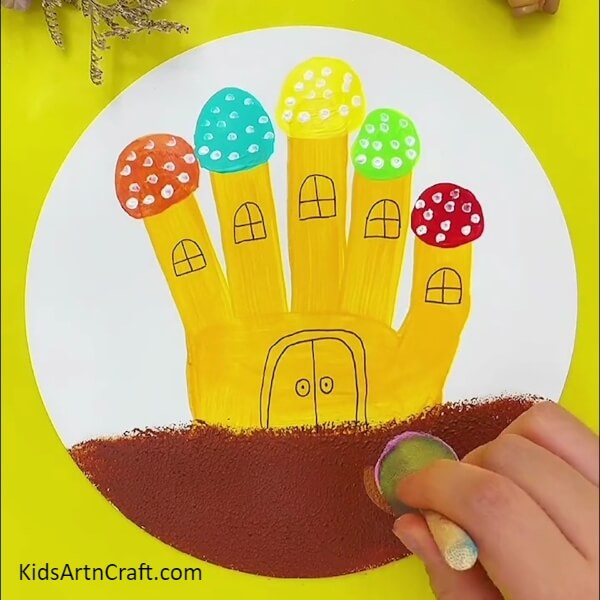Stamping Snail's Shell-Creating a Fairytale with a Mushroom House - A Fun Art Project for Beginners 