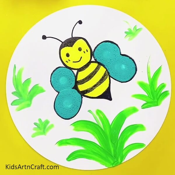 More grass on the sides- Learn the Art of Paint Stamping Bee with This Tutorial 