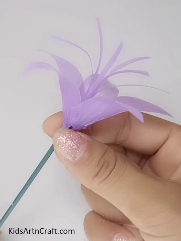Making The Center Of The Flower And Adding Stem-A Simple And Creative Craft Idea For Beginner