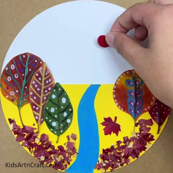 Making Sun With The Fall Leaves- Crafting with River Landscapes and Falling Foliage
