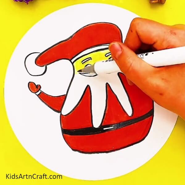 Coloring The Face Of The Santa-Devising a Santa Picture From a Hand Outline Step by Step