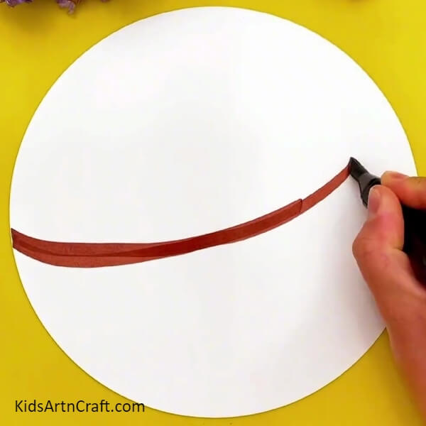Drawing The Branch Of The Tree- Children can make a clay-paper craft featuring snails on a tree branch. 