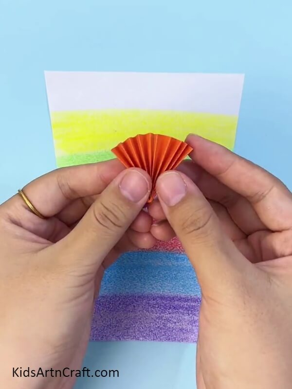 Bend The Orange Paper-Crafting Summer Fruit Drinks with Paper: A Tutorial for Kids