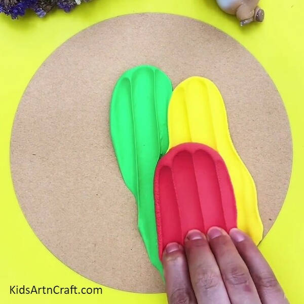 Making More Cactus - Kids can make a lively cactus with colorful clay. 