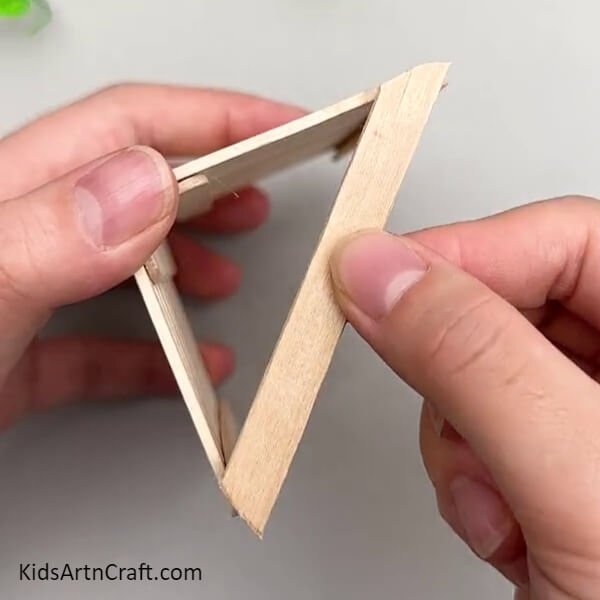 Making Triangles-Splendid Swing Creation Tutorial With Popsicle Sticks For Youngsters