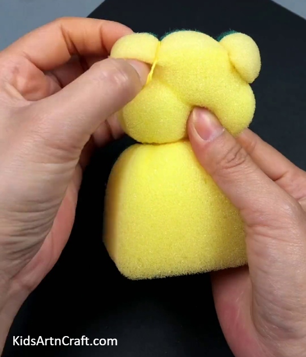 Making The Ears Of Teddy- A tutorial for little ones to create a DIY wash sponge teddy bear 