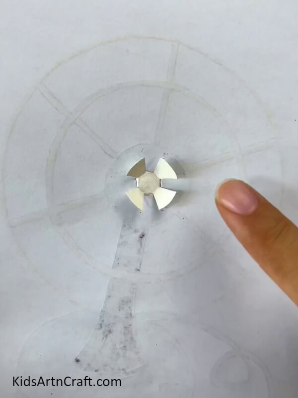 Bending The Other Parts Of The Circle- Table Fan Paper Creation Thought For Amateurs 