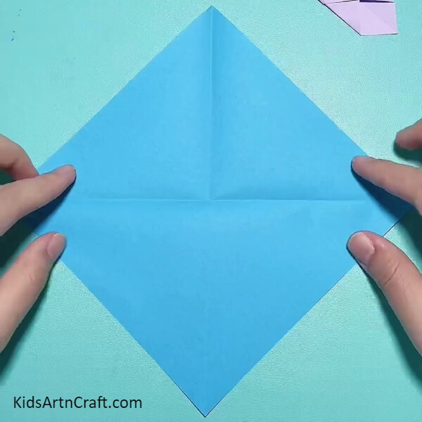 Making '+' Creases On A Paper-Creating a Peppa Pig Wristwatch Band with Origami Paper
