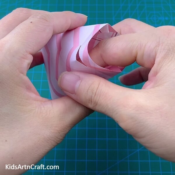 Opening The Polybag-A Tutorial to Assist Kids in Making an Origami Polybag with Paper