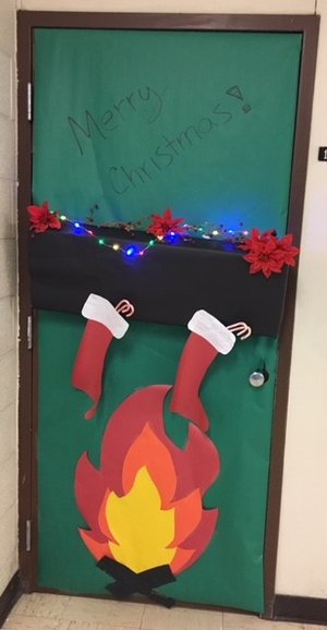 Innovative Fire Hazard Door Decoration Idea On Christmas Themed - Ideas for Christmas classroom door decorations for preschoolers